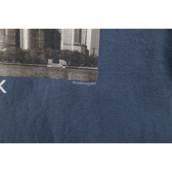Vintage Y2K 2007 Streetwear Mens Large Faded Spell Out New York Box Logo T-Shirt - Picture 7 of 16